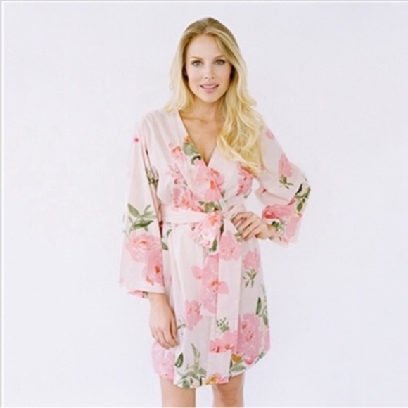 Plum Pretty Sugar Tops - Plum Pretty Sugar Pink and Green Floral Robe Kimono Wrap Bridesmaid